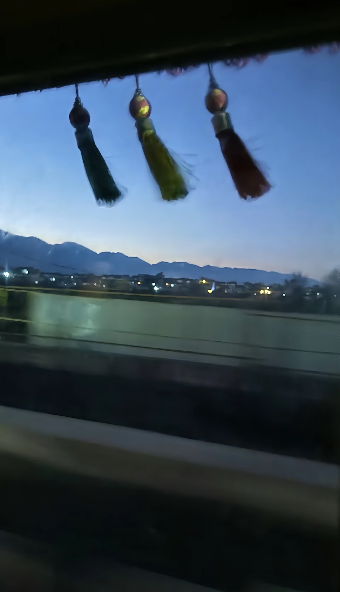 车窗里的海，环海路