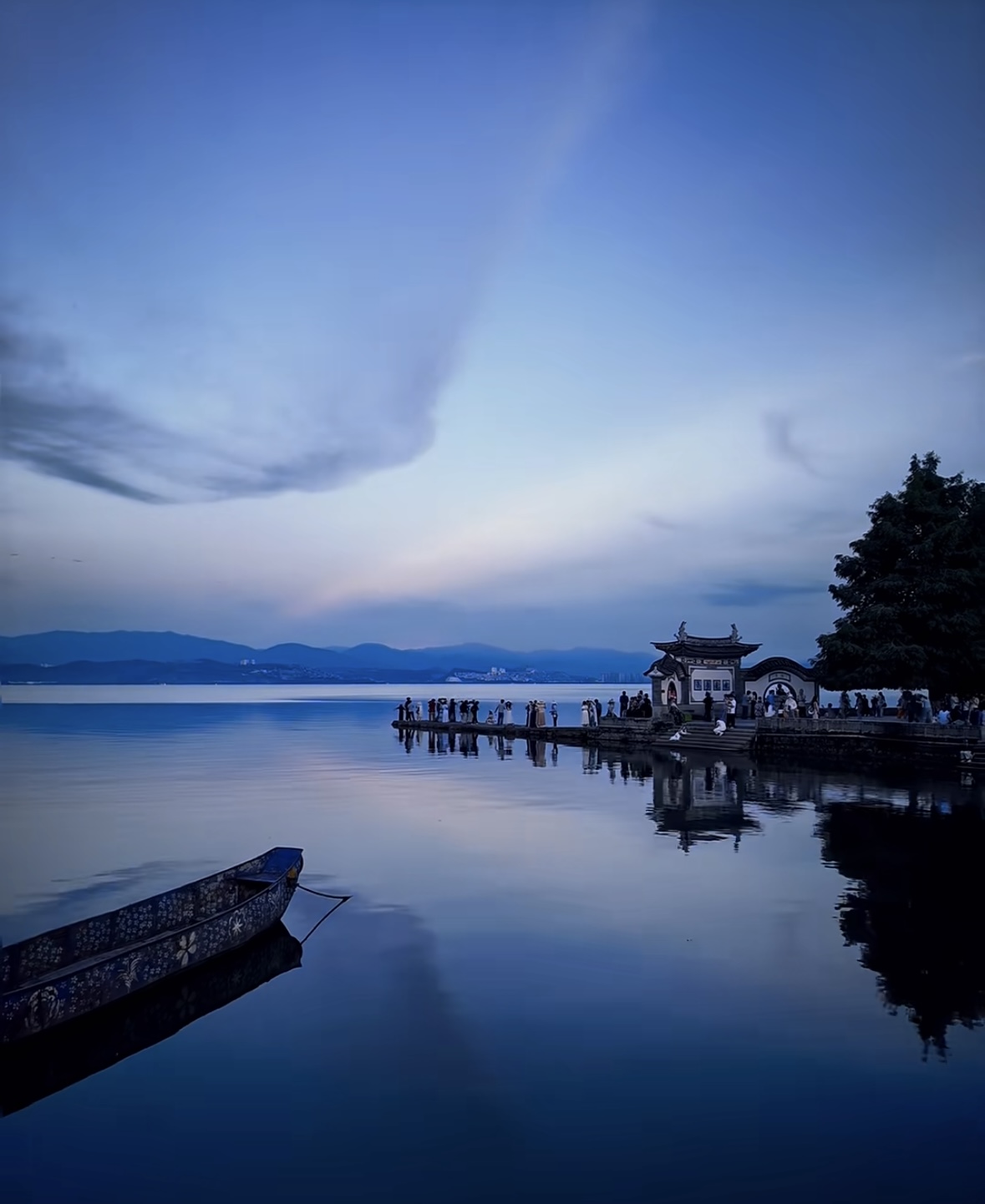静水长亭，洱海码头