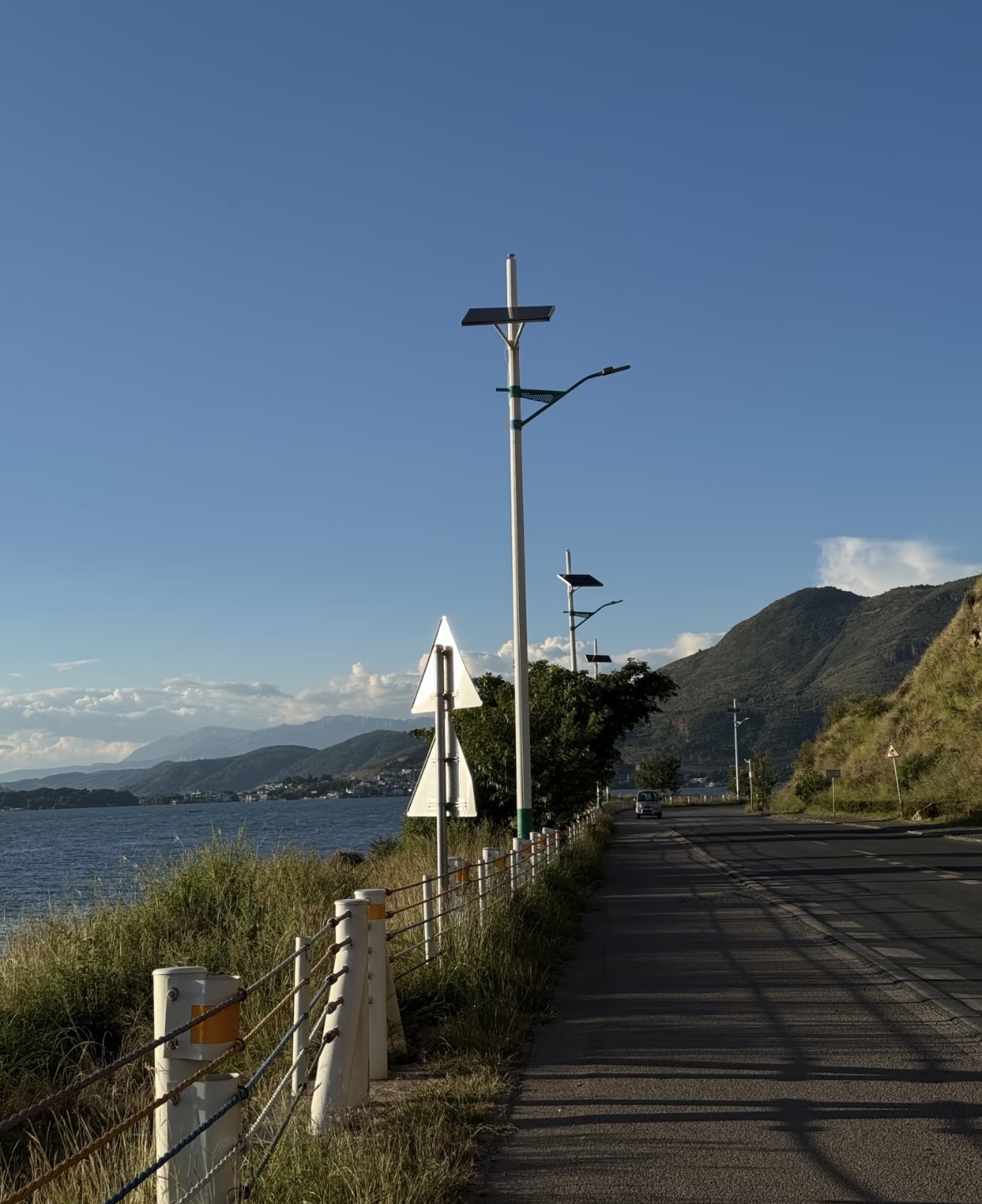 沿岸远行，洱海生态廊道